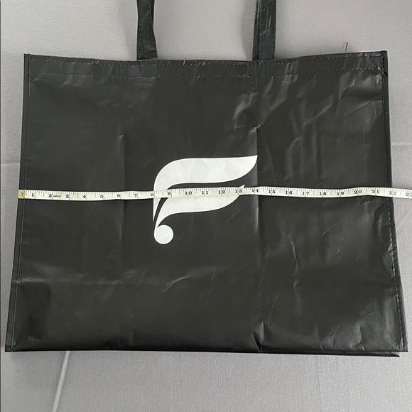 Fabletics Reusable Tote - Picture 5 of 6